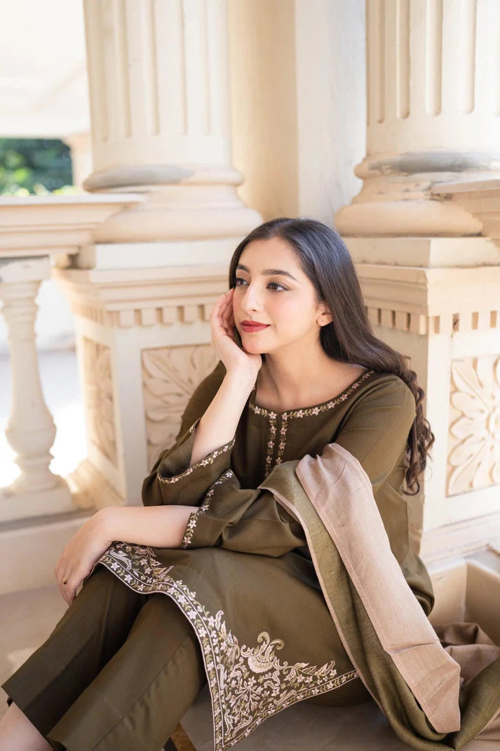 WINTER COLLECTION DHANAK EMBROIDERY 3PC