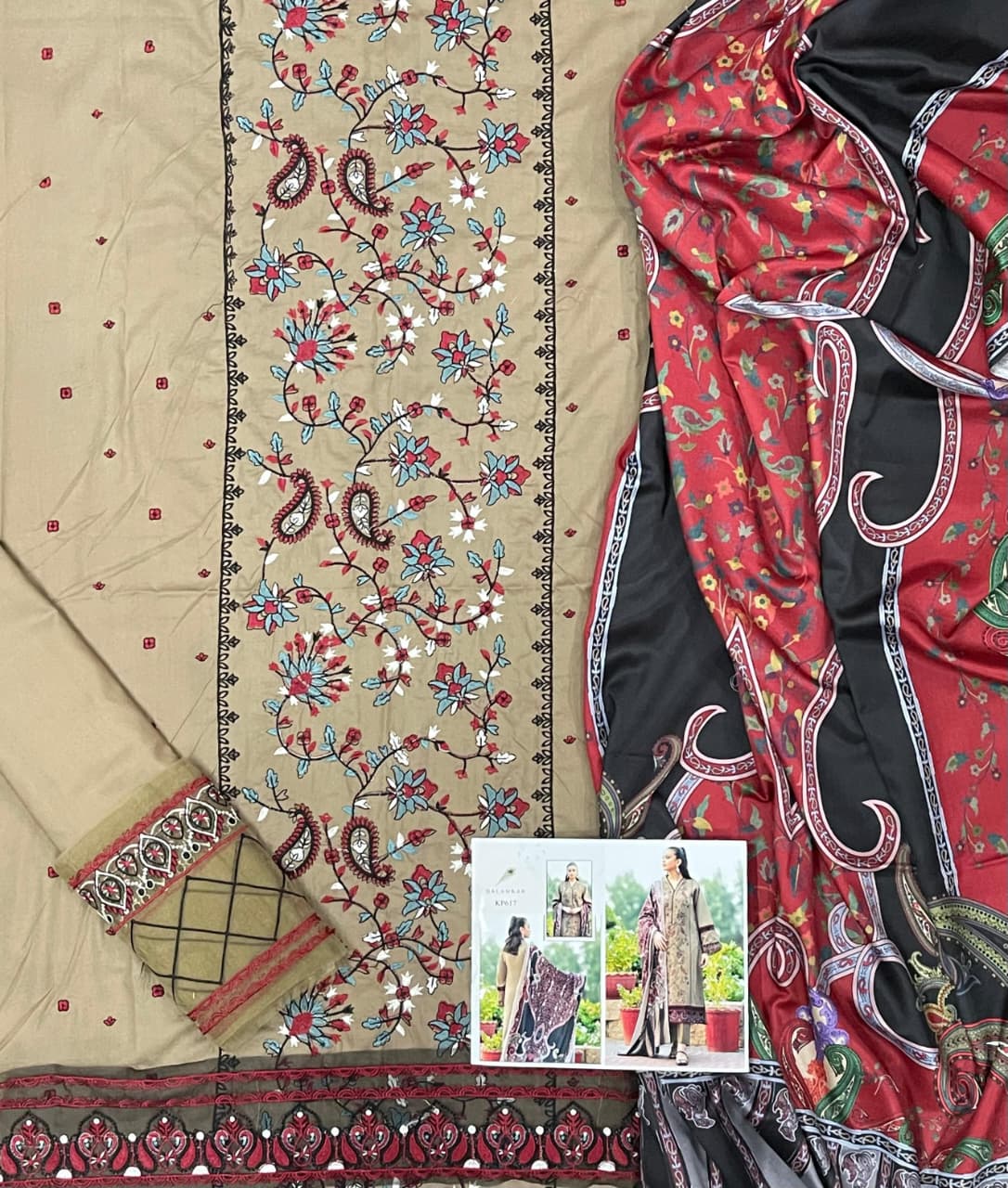 Embroidery Dhanak B_01
